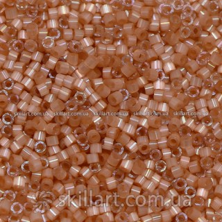 Бисер DB-1803 Miyuki Delica Beads 11/0 (сатин, бежево-розовый)